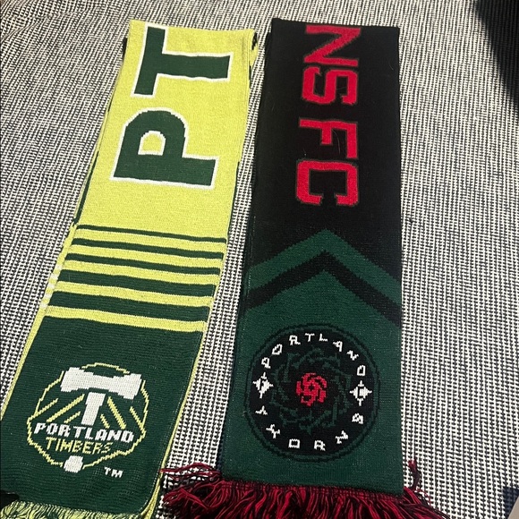 Ruffneck Accessories - Portland Timbers and Thorns Soccer Scarves - Green, Yellow & Black.